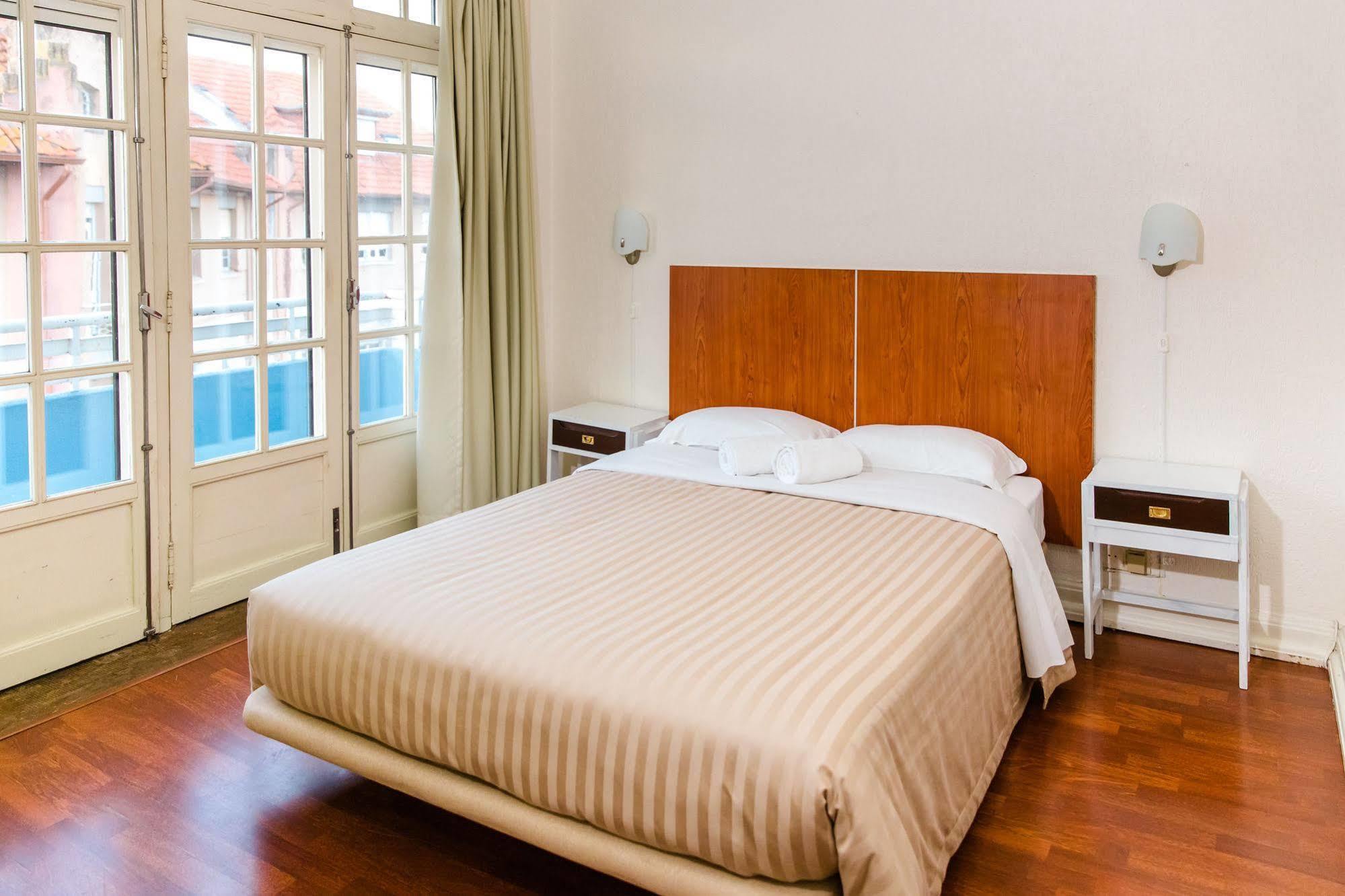Hotel Leiria Classic Екстериор снимка